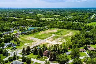 5175 Rowan Dr, Green Township, OH 45247 - Photo 2