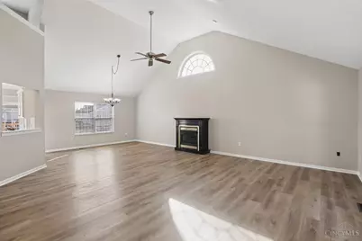 6636 Honeysuckle Lane, Hamilton Township, OH 45039 - Photo 6