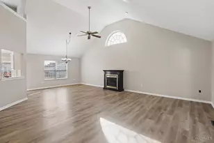 6636 Honey Suckle Ln, Hamilton Township, OH 45039 - Photo 6