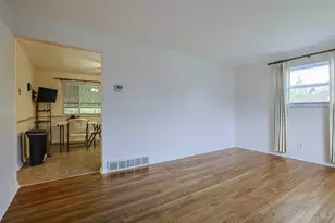 3875 Woodsong Dr, Cincinnati, OH 45251 - Photo 6