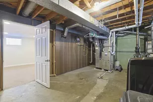 3875 Woodsong Dr, Cincinnati, OH 45251 - Photo 22