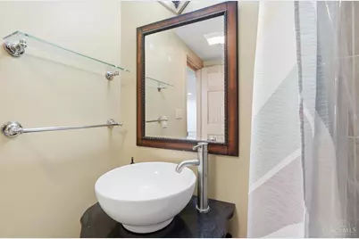 5452 Karen Avenue, Cincinnati, OH 45248 - Photo 46