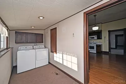 215 Walnut Street, Elmwood Place, OH 45216 - Photo 30