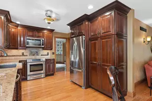 2214 Trappers Knoll Dr, Batavia Township, OH 45103 - Photo 12