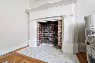 1415 Vine Street #305, Cincinnati, OH 45202 - Photo 8