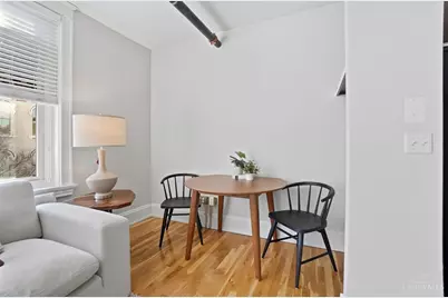 1415 Vine Street #305, Cincinnati, OH 45202 - Photo 8