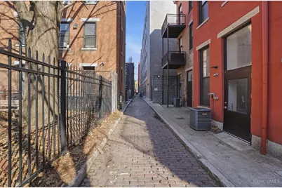 1415 Vine Street #305, Cincinnati, OH 45202 - Photo 36
