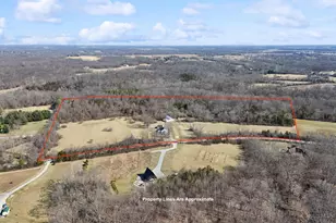 896 Ward Rd, Chester Township, OH 45177 - Photo 2