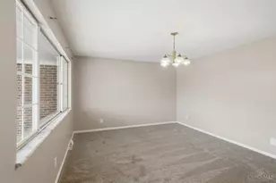 1315 Brentwood St, Middletown, OH 45044 - Photo 6