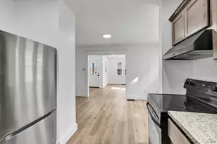 6839 Greismer Ave, Cincinnati, OH 45239 - Photo 8