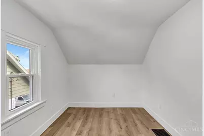 6839 Greismer Avenue, Cincinnati, OH 45239 - Photo 16