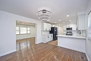 10219 Winstead Ln, Springfield Township, OH 45231 - Photo 6