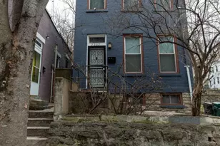 2202 Ravine St, Cincinnati, OH 45219 - Photo 1