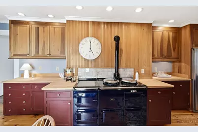 9200 Indian Hill Road, Indian Hill, OH 45243 - Photo 10