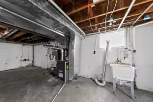 6621 Winton Rd, Springfield Township, OH 45224 - Photo 24