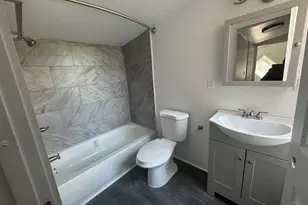 36 Wuest St, Cincinnati, OH 45217 - Photo 10