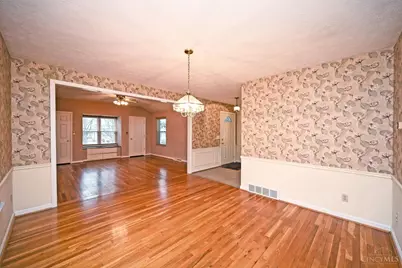 2140 Trailwood Drive, Cincinnati, OH 45230 - Photo 14