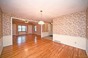 2140 Trailwood Dr, Cincinnati, OH 45230 - Photo 14