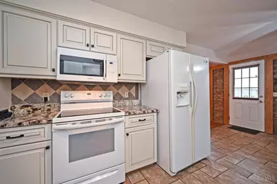 2140 Trailwood Drive, Cincinnati, OH 45230 - Photo 16