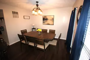 1117 Forest Run Dr, Union Township, OH 45103 - Photo 6