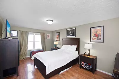 6067 Weber Oaks Drive, Miami Township, OH 45140 - Photo 16