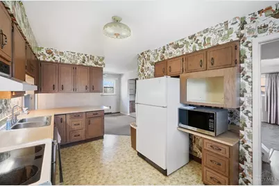 571 Libbejo Drive, Delhi Township, OH 45233 - Photo 12