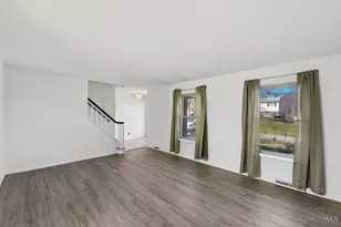 1128 Oldwick Dr, Reading, OH 45215 - Photo 4