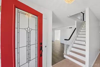 1128 Oldwick Drive, Reading, OH 45215 - Photo 2