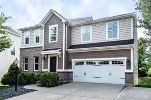 329 Stone Ridge Blvd, South Lebanon, OH 45065 - Photo 1