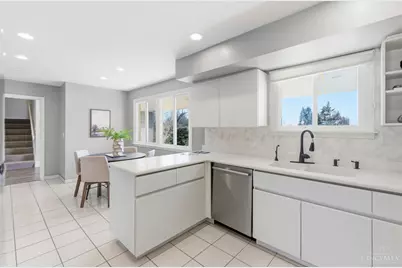 9528 Croton Drive, Montgomery, OH 45242 - Photo 10