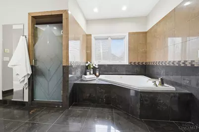 7545 Deer Path Court, Springboro, OH 45066 - Photo 32