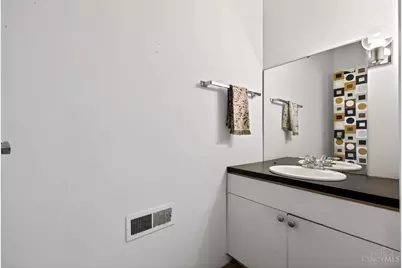 3595 Cooper Road, Blue Ash, OH 45241 - Photo 18