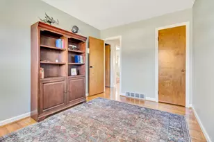 8175 Sunburst Dr, West Chester, OH 45241 - Photo 16