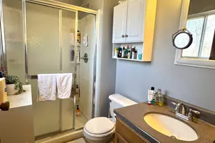 9978 Greenriver Dr, Cincinnati, OH 45231 - Photo 18