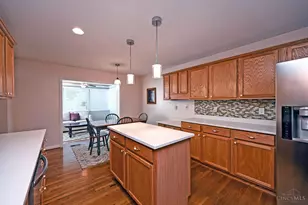 1090 Ridgepointe Dr, Union Township, OH 45103 - Photo 14