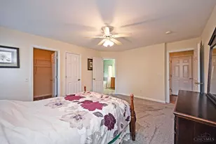 1090 Ridgepointe Dr, Union Township, OH 45103 - Photo 32