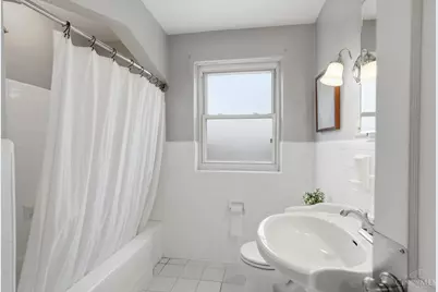 4136 Paxton Woods Drive, Cincinnati, OH 45209 - Photo 24