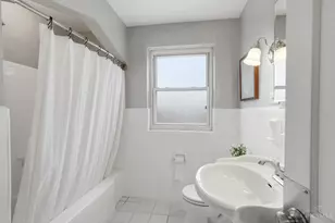 4136 Paxton Woods Dr, Cincinnati, OH 45209 - Photo 24