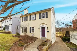 4136 Paxton Woods Dr, Cincinnati, OH 45209 - Photo 1