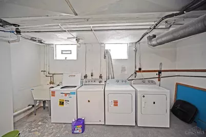 7552 Montgomery Road #1, Sycamore Township, OH 45236 - Photo 24