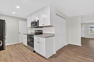 694 Park Ave, Springdale, OH 45246 - Photo 16