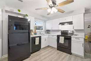 736 McCormick Ln, Union Township, OH 45245 - Photo 8