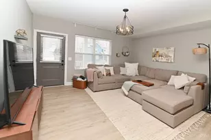 6328 Desmond St, Cincinnati, OH 45227 - Photo 4