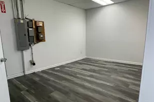 1205 W Galbraith Rd, Cincinnati, OH 45231 - Photo 6