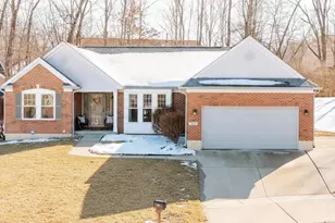 1065 Dunstan Ct, Hamilton Township, OH 45152 - Photo 1