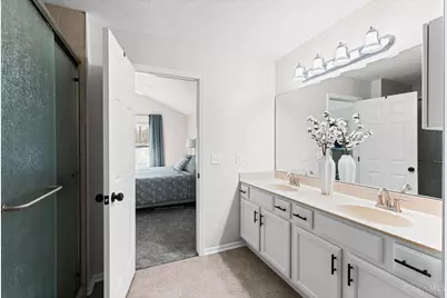 1065 Dunstan Court, Hamilton Township, OH 45152 - Photo 18