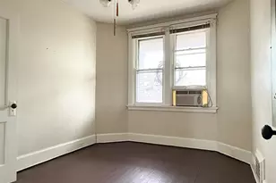 4005 Ivanhoe Ave, Cincinnati, OH 45212 - Photo 6