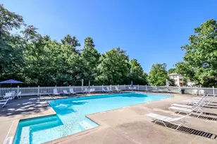 492 Mapleleaf Dr, Union Township, OH 45255 - Photo 32