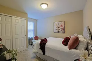 1919 Washburn St, Cincinnati, OH 45223 - Photo 8