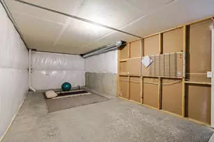 1919 Washburn St, Cincinnati, OH 45223 - Photo 36